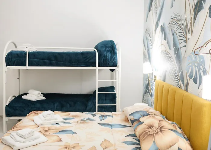 La Maison Di Mery Center * Неаполь